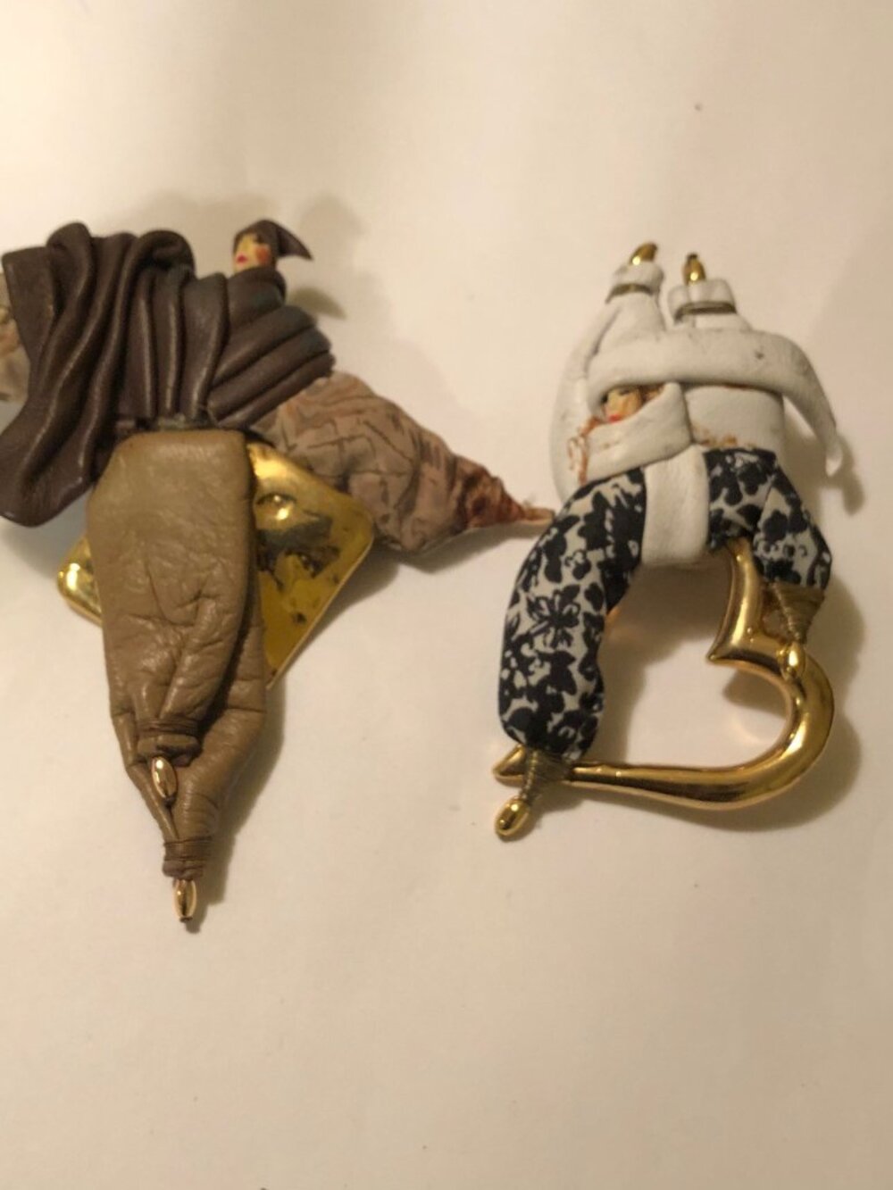 Statement Wearable Art Brooches – Mixed Materials, Gold Details, One‑of‑a‑Kind